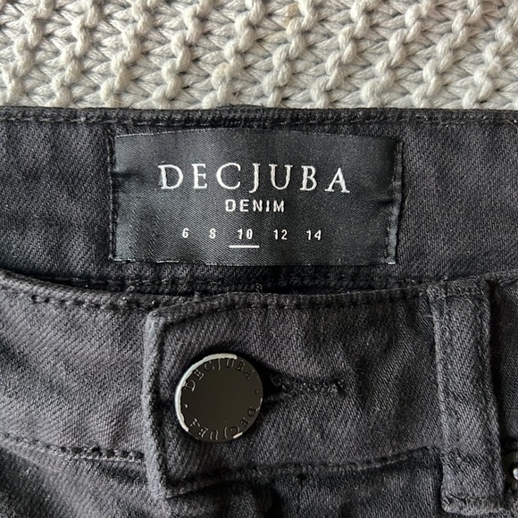 Decjuba Gina Step Hem Denim Skirt - Picture 6 of 6